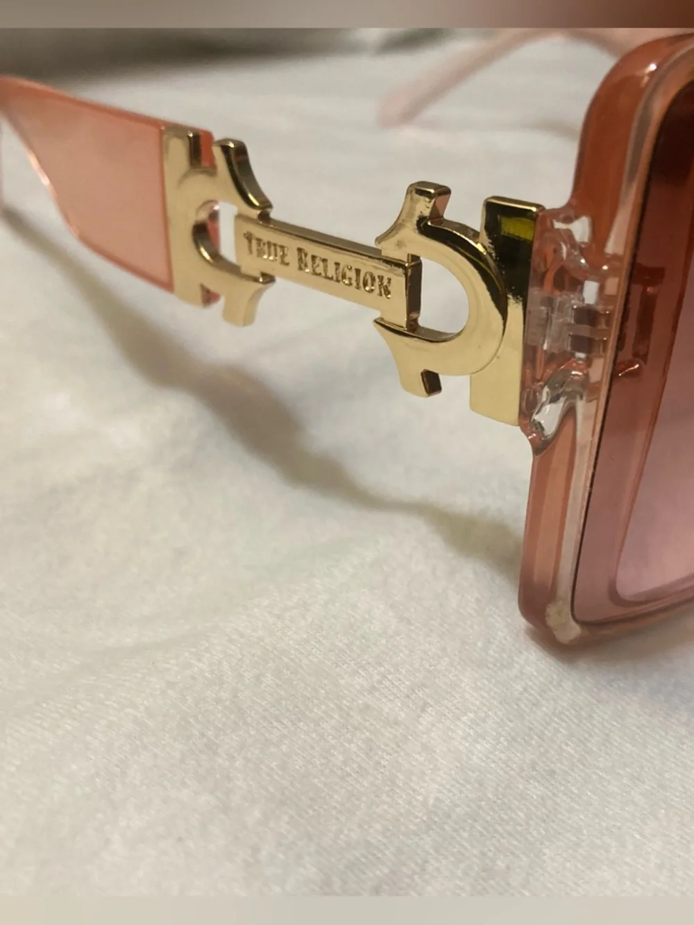 NWT True Religion Pink Oversized Square Sunglasses